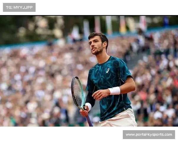 ATP总决赛双打赛场冷门频出，新生代组合表现抢眼